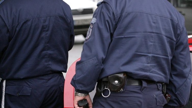 11-годишно момче сви две коли в Търговищко