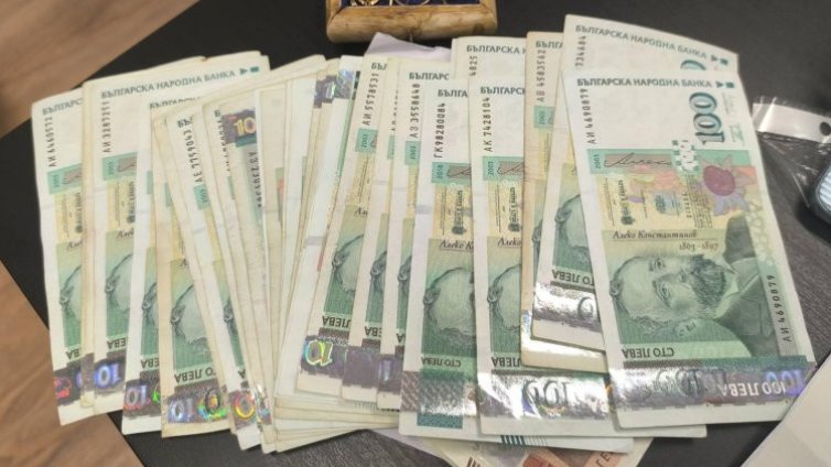 Арестуваха мъж, участвал в телефонна измама
