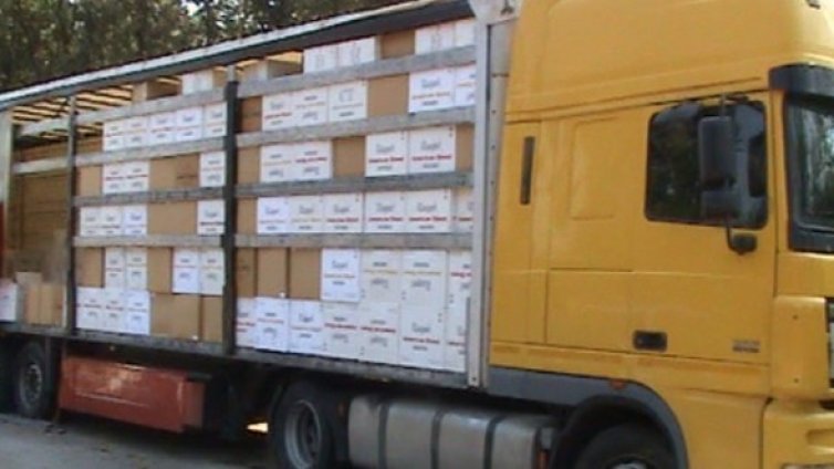 Иззеха 234 940 кутии цигари без бандерол