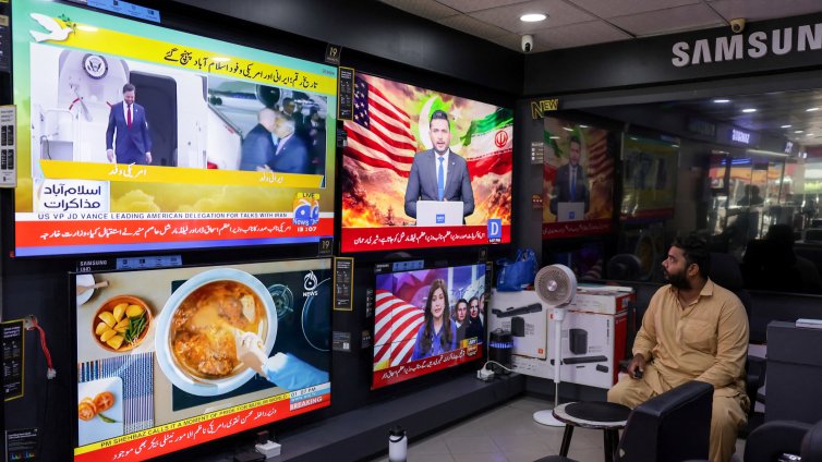 Преговорите: САЩ ще размрази активите на Иран