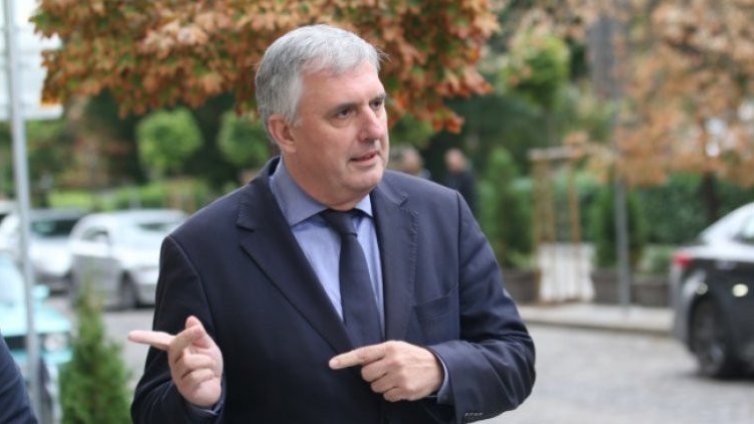 Ивайло Калфин: С борба срещу спекулата хората няма да станат по-богати