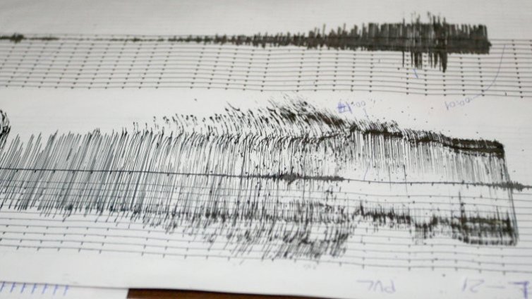 Трус от 4,8 по Рихтер разлюля Сицилия