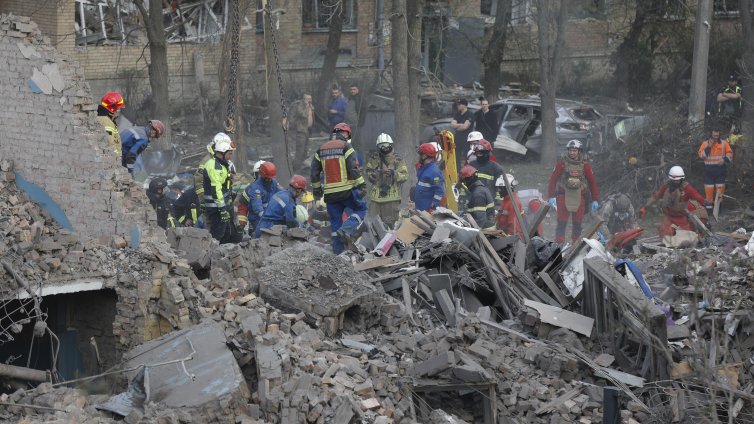 Американски части са намерени в севернокорейската ракета, ударила Киев 