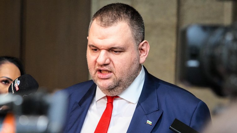 Пеевски: Моята ръка ще бъде здрава, когато управлявам