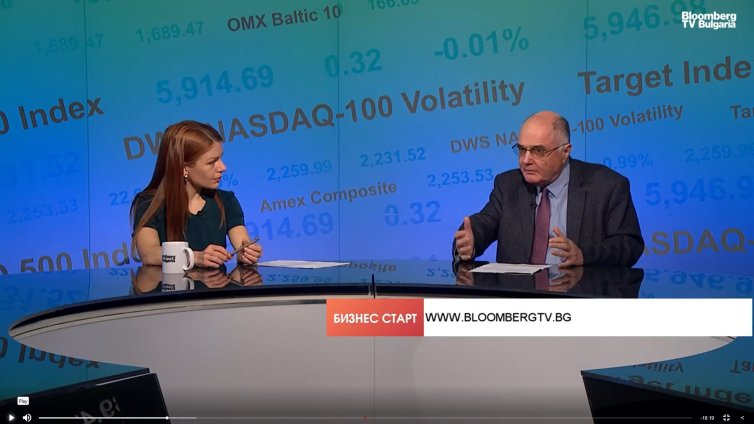 Проф. Хаджиниколов: Съветът за мир концентрира безпрецедентна власт в едно лице