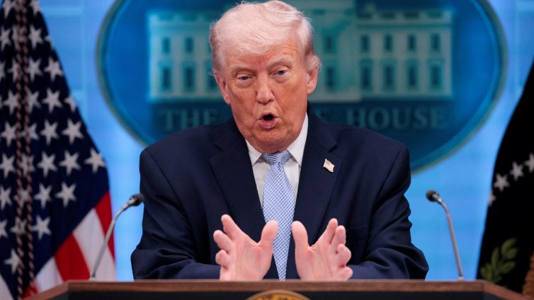 От скептицизъм до действие: Как Тръмп одобри "Епична ярост&ldquo; срещу Иран?