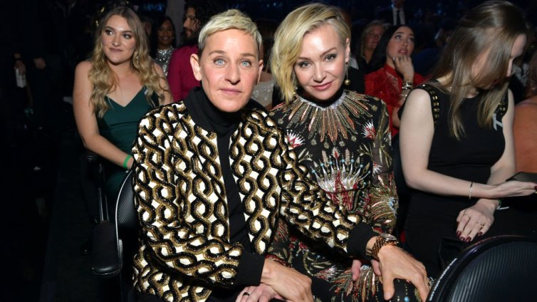 Живот на село: Елън Дедженерис и Порша показаха английското си имение за $30 млн.