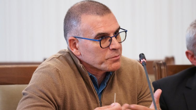 Дянков: В управлението се води борба за политическо влияние и приписване на заслуги