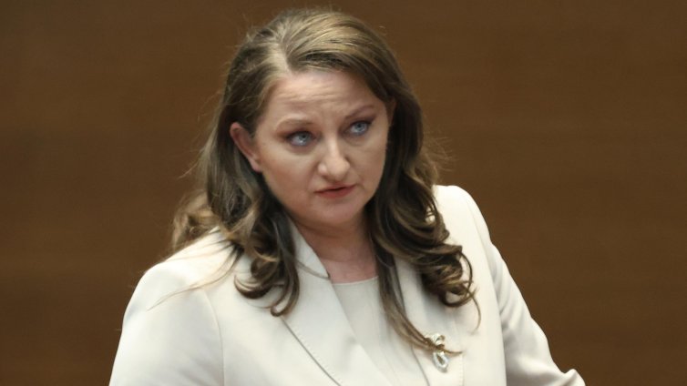 Сачева: ГЕРБ не подкрепя таван на цените