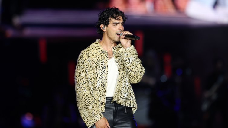 Джо Джонас казва, че никога не е докосвал кокаин