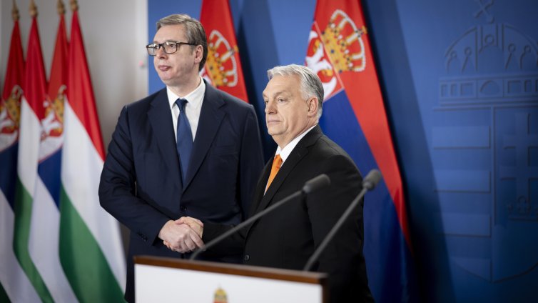 Вучич: С Орбан ще направим нещо велико в отбраната