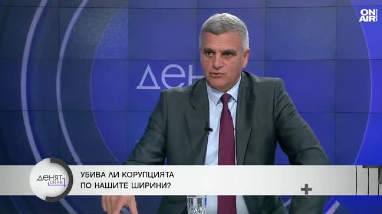 Стефан Янев: Нямаме план, имаме само кампанийни действия и дупки