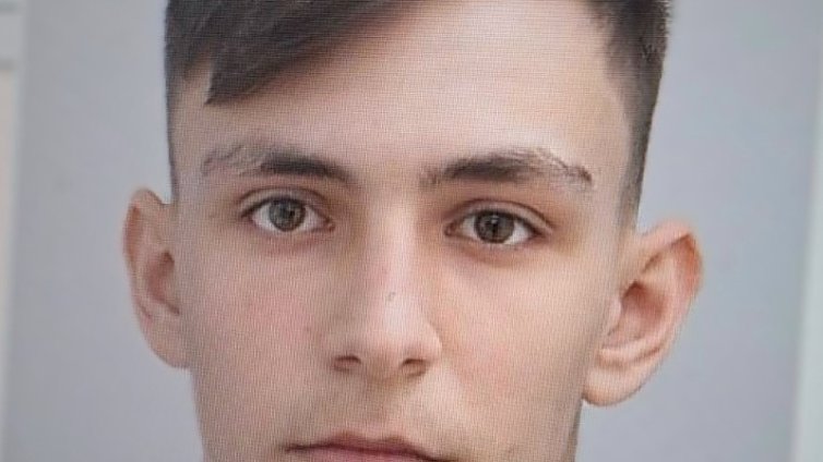 Полицията в Добрич издирва 25-годишния Веселин