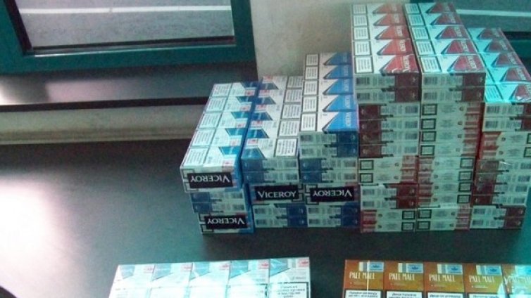 380 кутии цигари задържани във влака от Сърбия