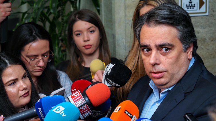 Василев: Скок в цените няма да има след приемане на еврото