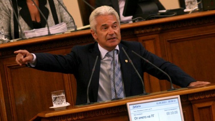 "Атака" иска референдум за Турция веднага