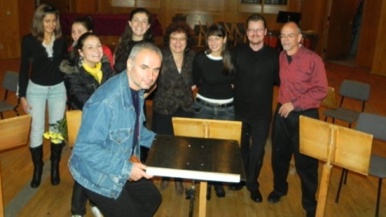 Дръм диалози и джазимпровизации на фестивала AmBul