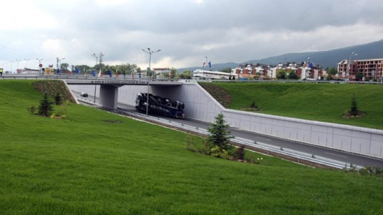 Мокри пътища в страната
