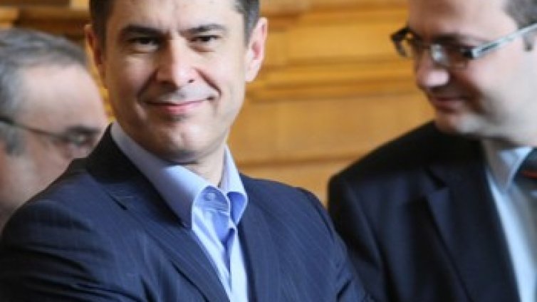 Гяуров: Няма разлика между Цветанов и Доган
