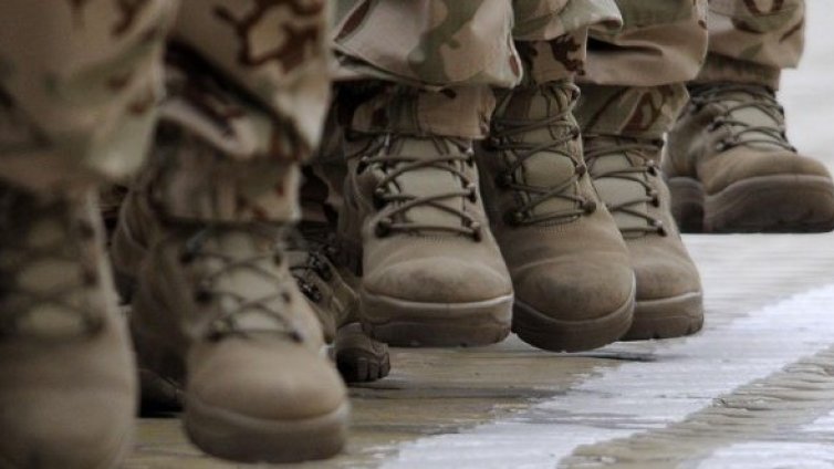 България ще има войска от 37 хил. души до края на 2014
