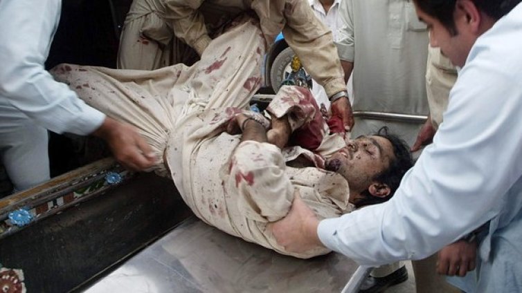 Експлозия в Пакистан уби 25 души