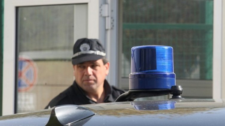 Ревнивец уби приятелката си с два удара в сърцето