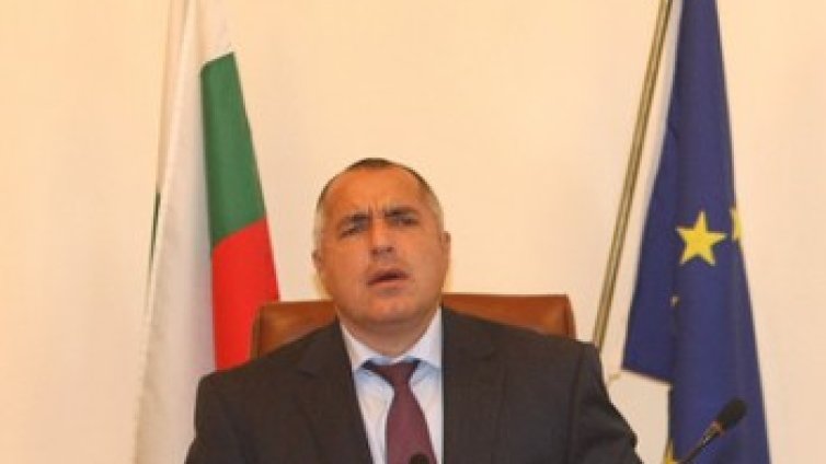 Социолози: Борисов е надолу, надолу, надолу!