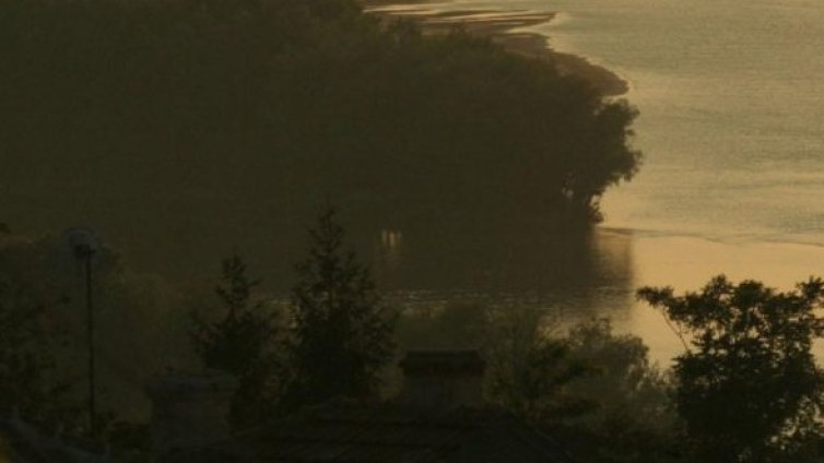 Баба и дядо се хвърлиха с колата си в Дунава