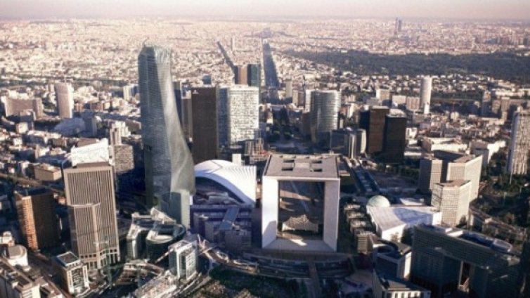 За 900 млн. евро вдигат най-високата кула в Париж