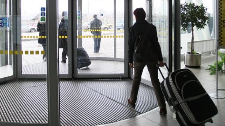 Централната автогара в София е претъпкана