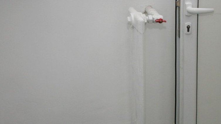 Част от "Люлин" остана без топло на Коледа