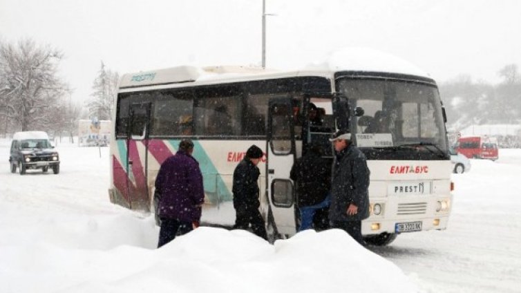 Част от градския транспорт ще се движи на Нова година