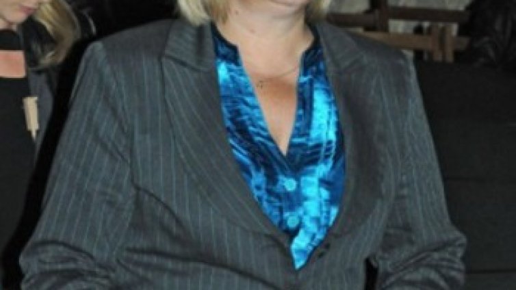 Цачева: Парламентът не е безучастен за СРС-тата