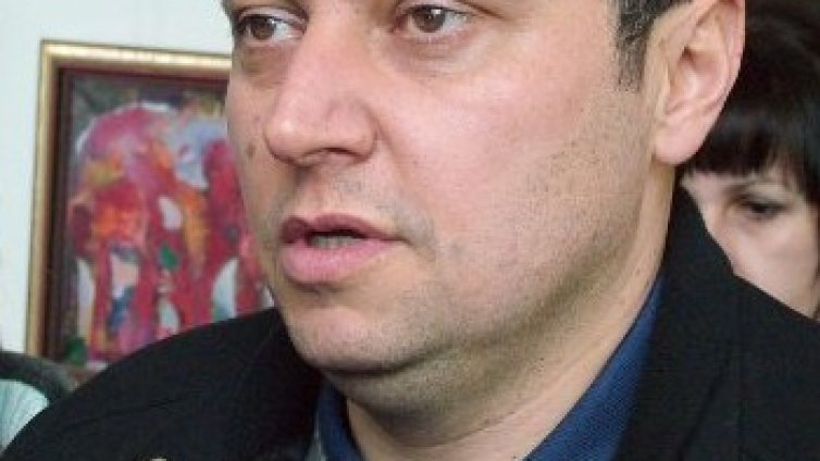Янев: Борисов става само за шеф на НСО