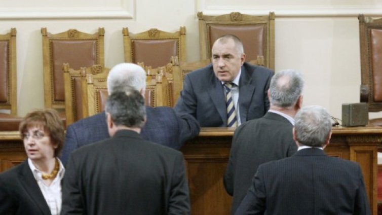 Борисов иска мерки за затягане на контрола върху СРС-тата