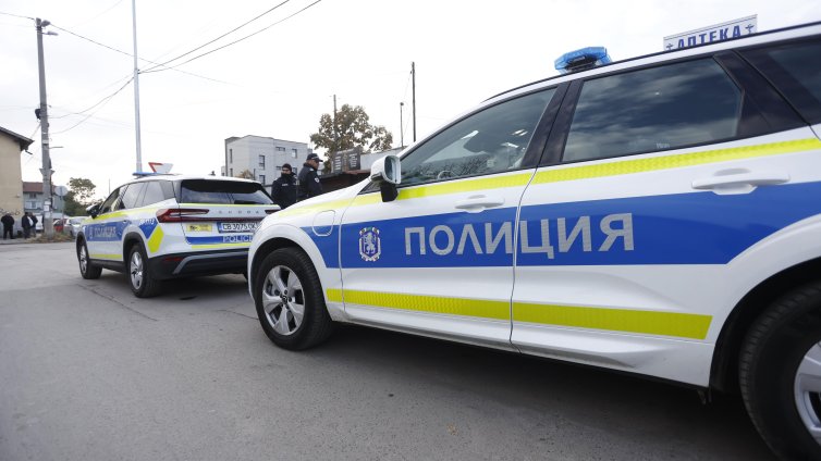 Намушкаха младежи в центъра на София