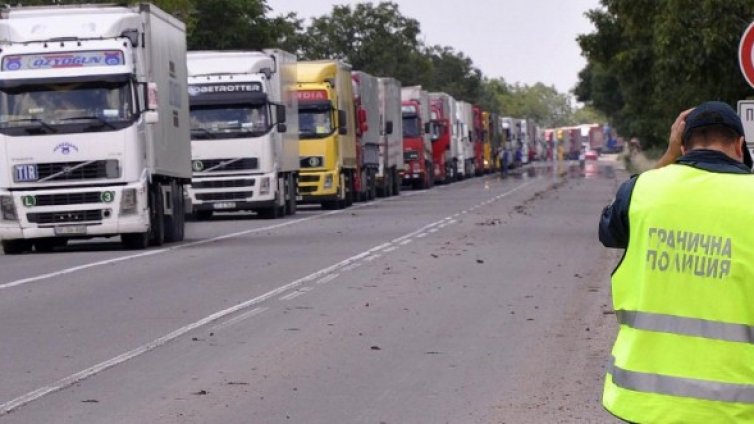 Отвориха граничните пунктове с Турция
