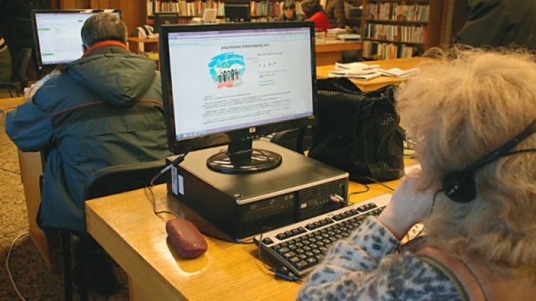 1 милион българи се преброиха в нета. Досега