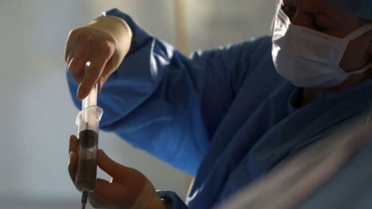 Три дни не водят в болница изгорено бебе от социален дом