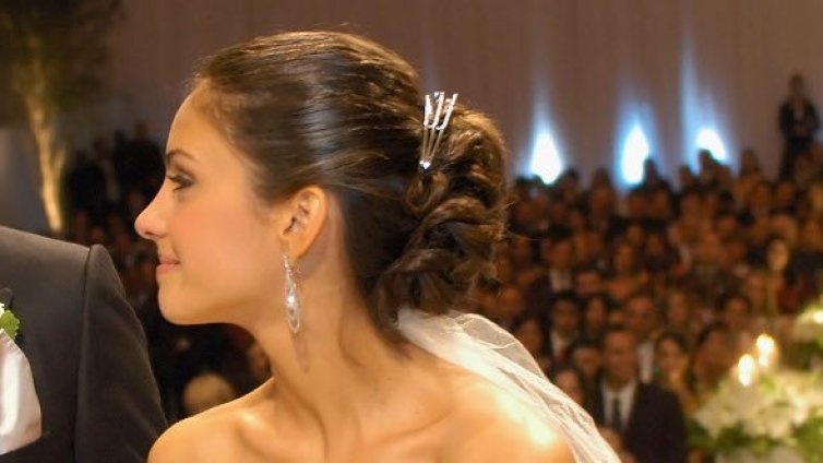 Ох, булката закъснява. Спокойно. Тук е Бразилия