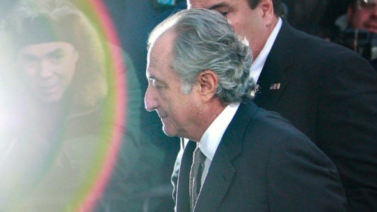 Банките знаели за измамите на Мадоф?