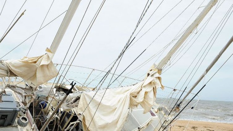 Пирати отвлякоха яхта с 4 американци