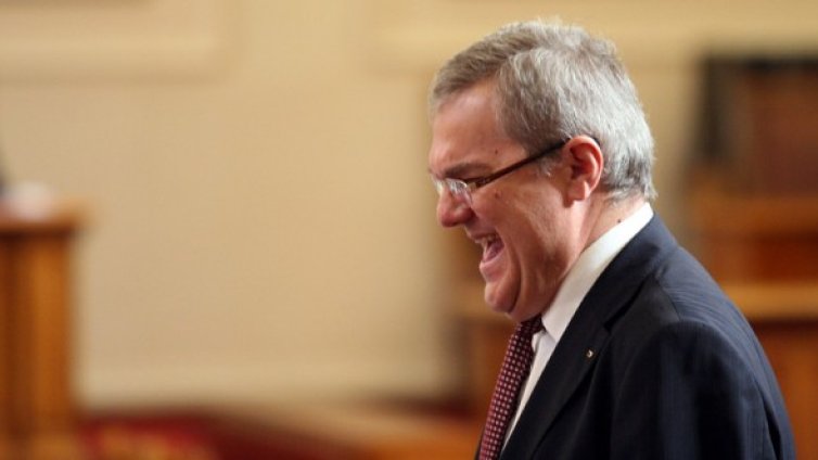 Петков без US виза заради подозрения в наркотрафик