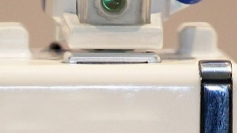 Робот-комуникатор ще замени мобилните телефони