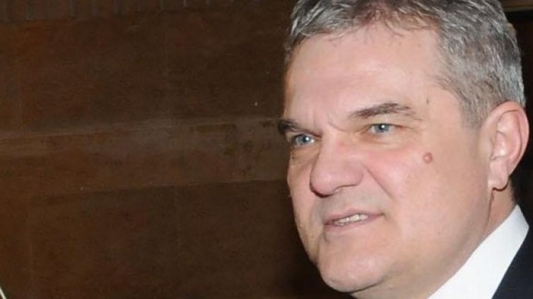 Ответен удар. Петков клепа в писмо Уорлик