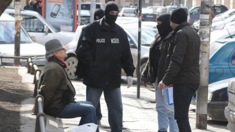 Старци разбойници заклещени в центъра на София