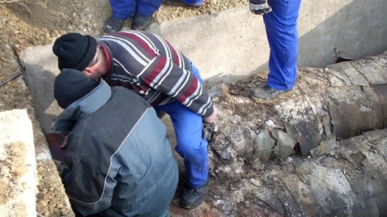 Авария остави на студено "Обеля" и "Надежда"