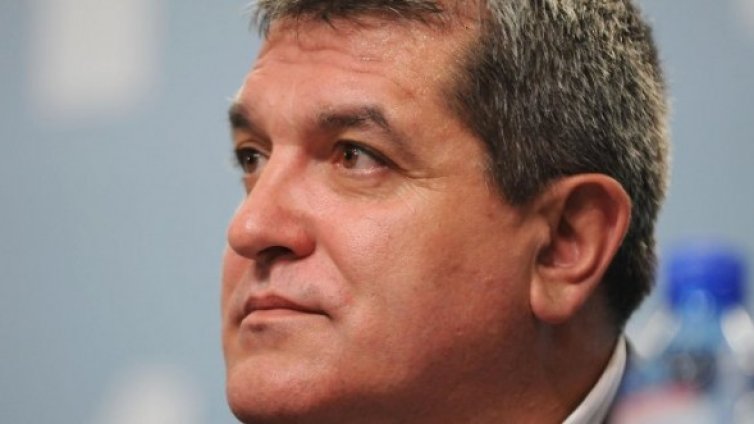 Касим Дал действал по сценарий