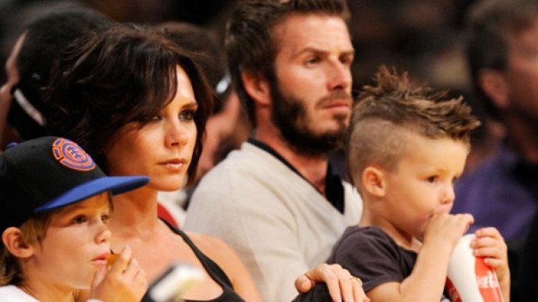 Бекъмови потвърдиха, че са поканени на кралската сватба