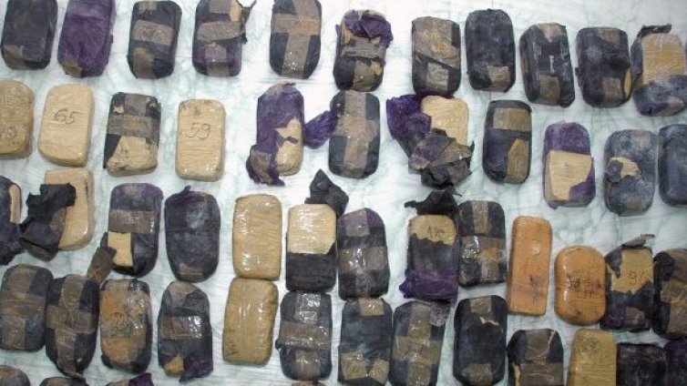 Хванаха 22 кила хероин за 1 800 000 лева